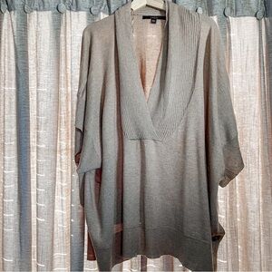Fever Tan V Neck Side Button Poncho Style Sweater Size Large